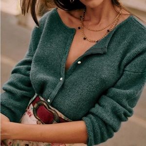 Sézane Gaspard Jumper in Sage